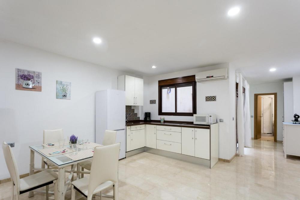 Apartamento En San Lorenzo Seville Luaran gambar